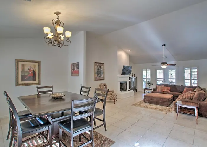 Game Room, Fire Pit & Putting Green: Glendale * Phoenix