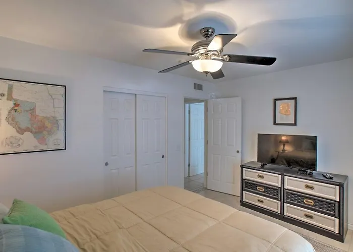 Game Room, Fire Pit & Putting Green: Glendale *
