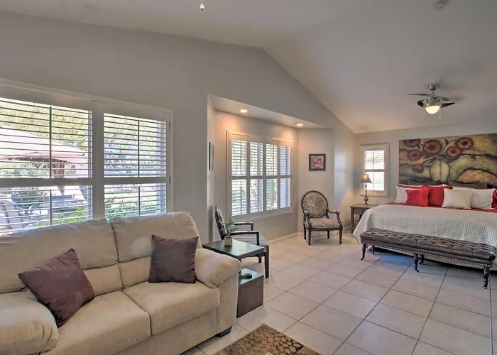 Game Room, Fire Pit & Putting Green: Glendale * Phoenix