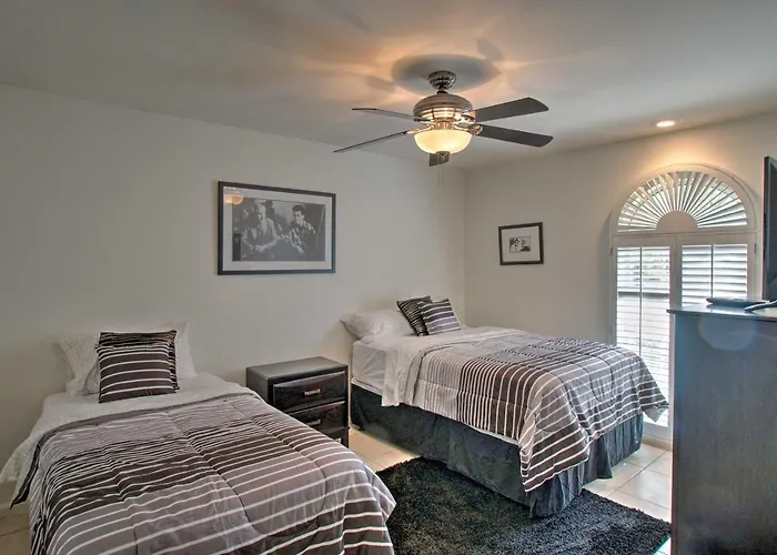 Game Room, Fire Pit & Putting Green: Glendale Dom wakacyjny *